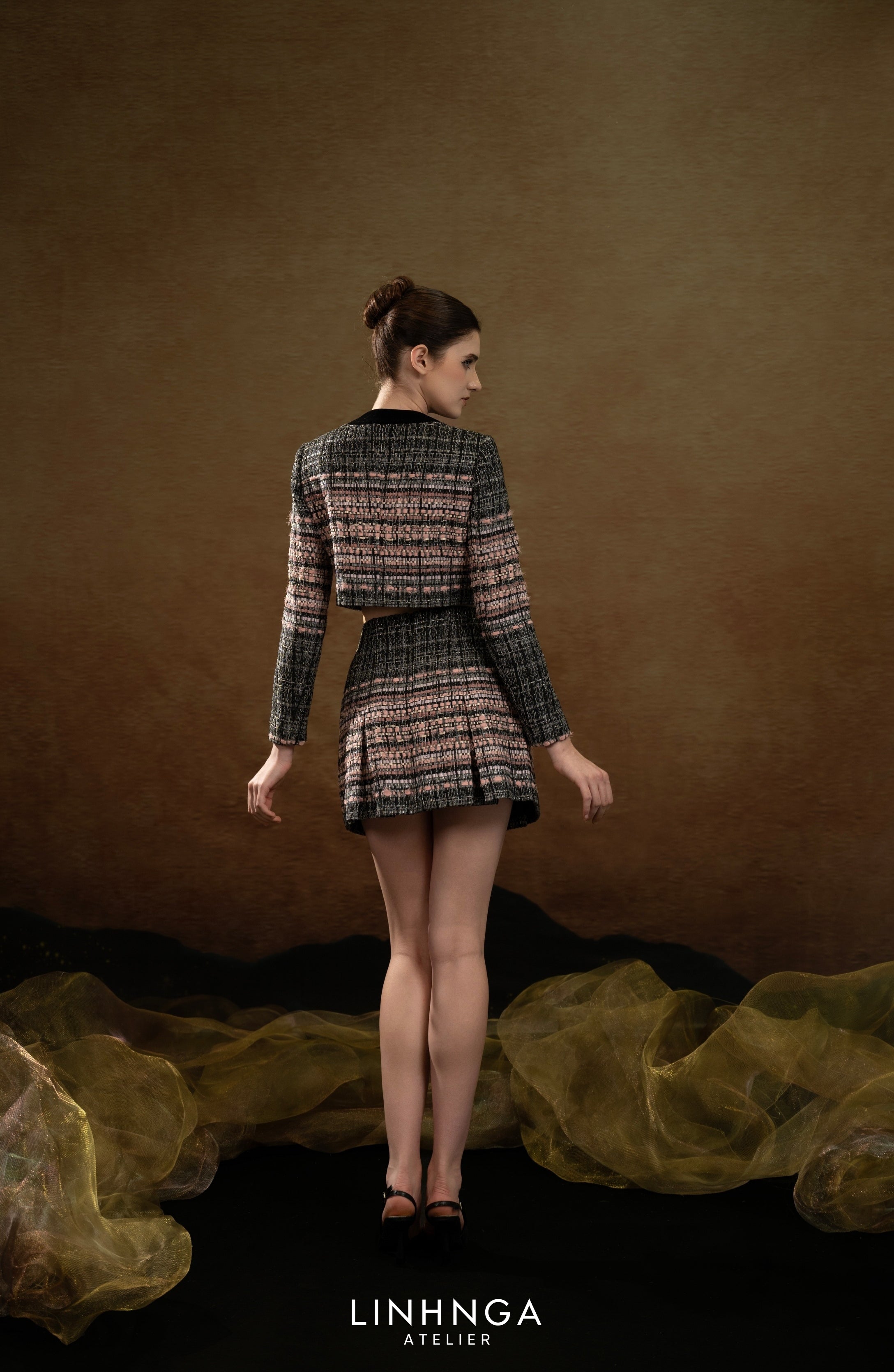 Linh Nga RD004 Jacquard Modern Tweed Statement Set