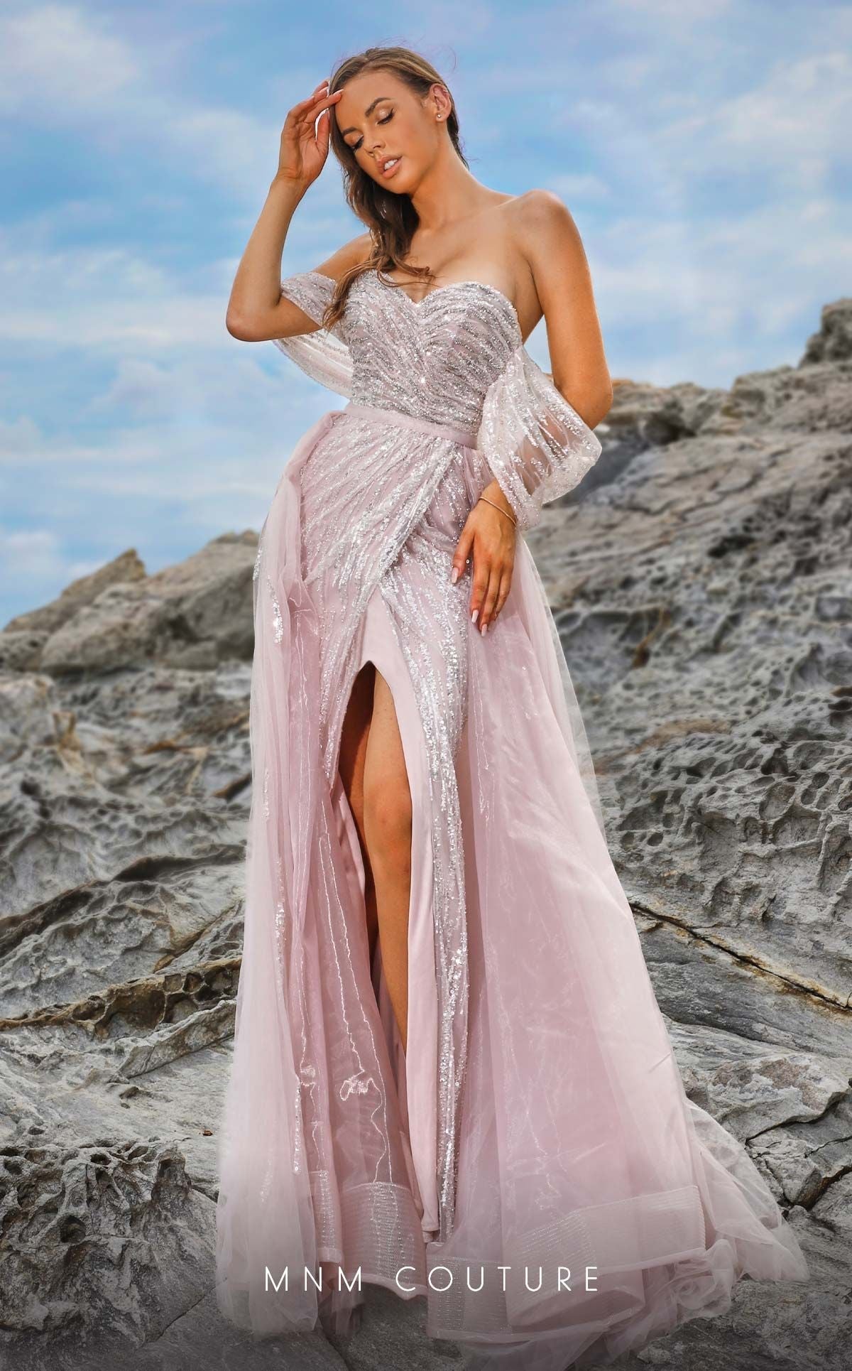 Style M1058