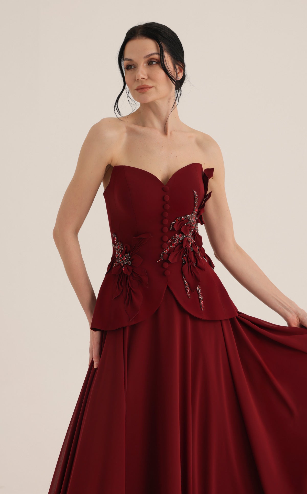 MNM Couture O07815