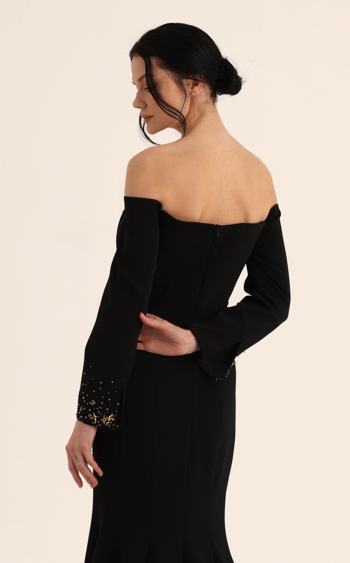 MNM Couture O07822