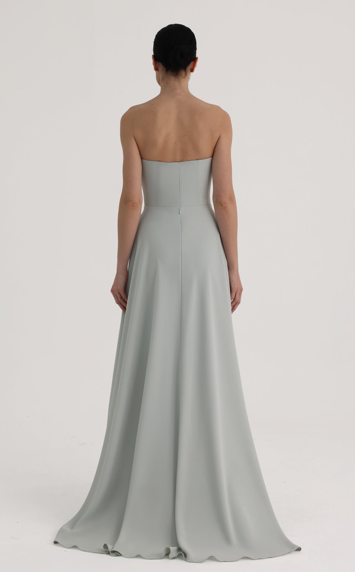 MNM Couture O07828