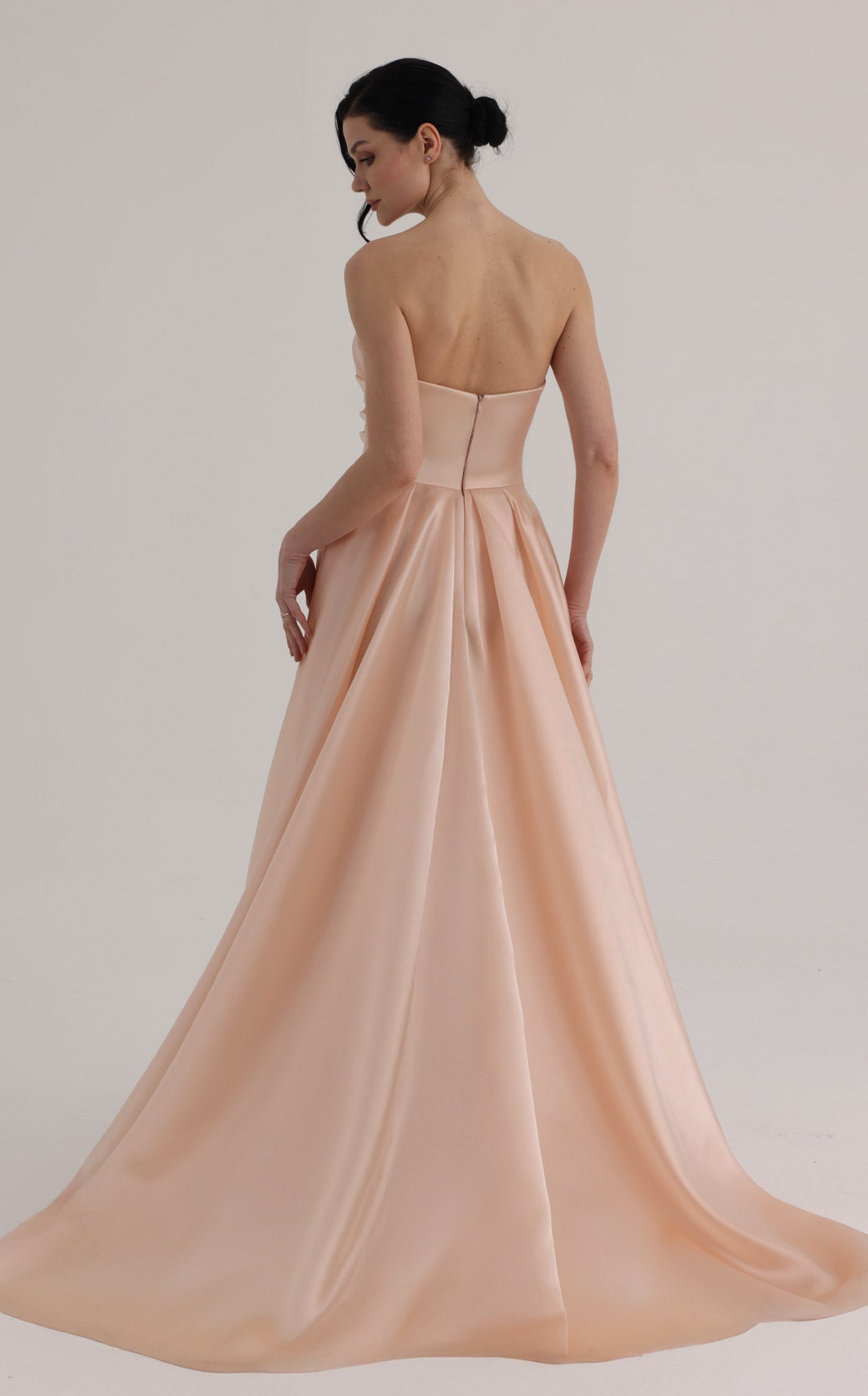 MNM Couture O07863