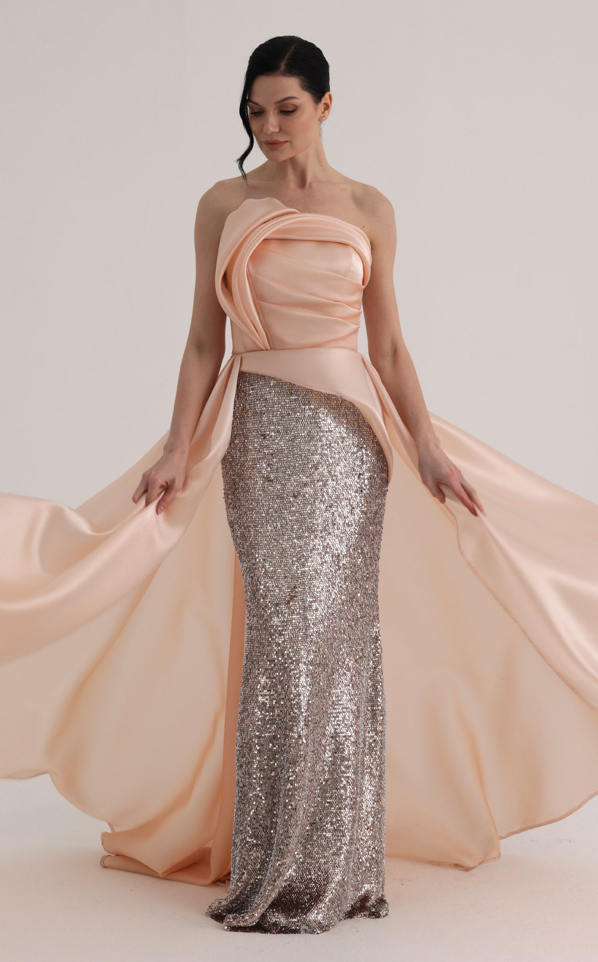 MNM Couture O07863