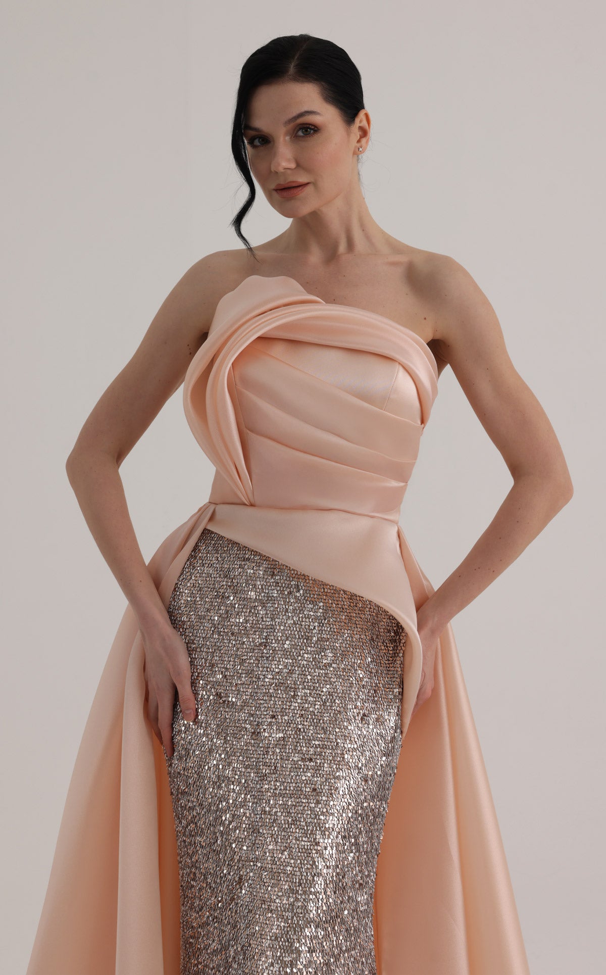 MNM Couture O07863