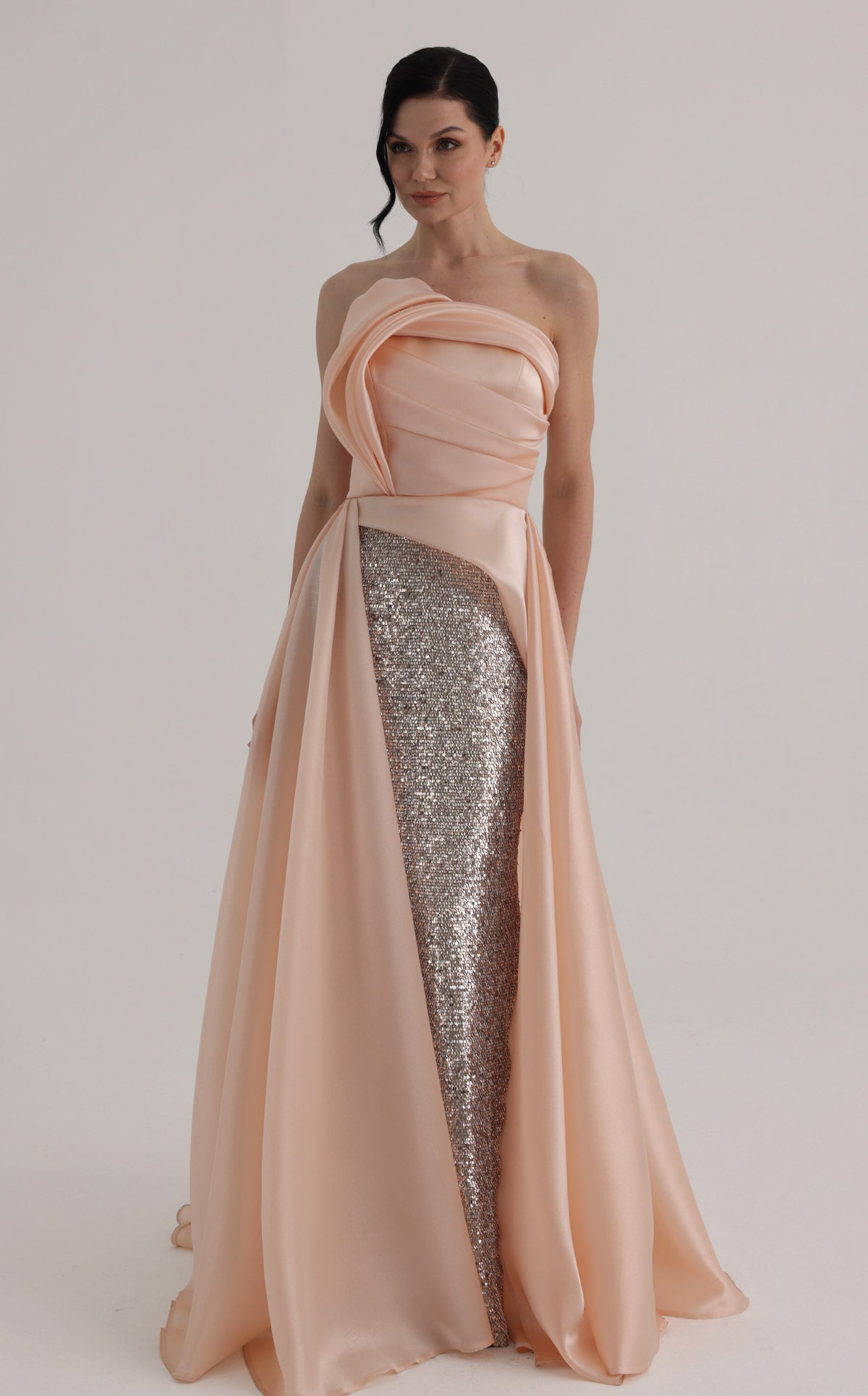 MNM Couture O07863