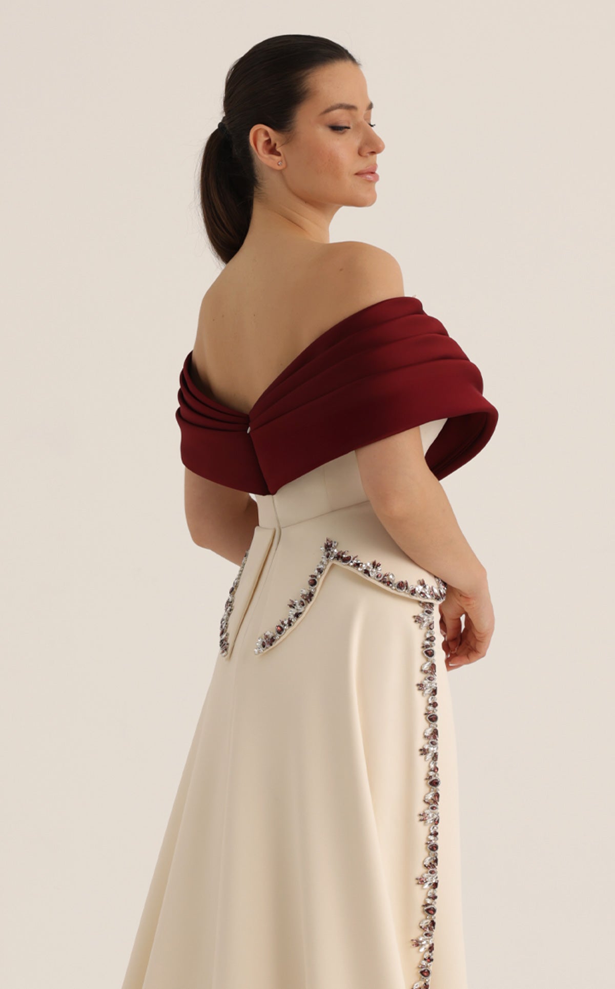 MNM Couture O07865
