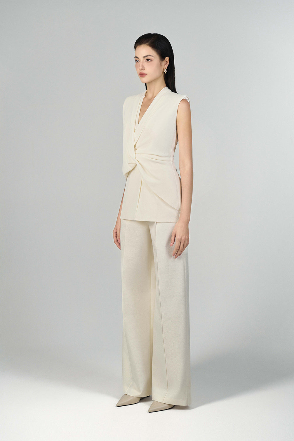 Mia Wide-leg Pleated Pants