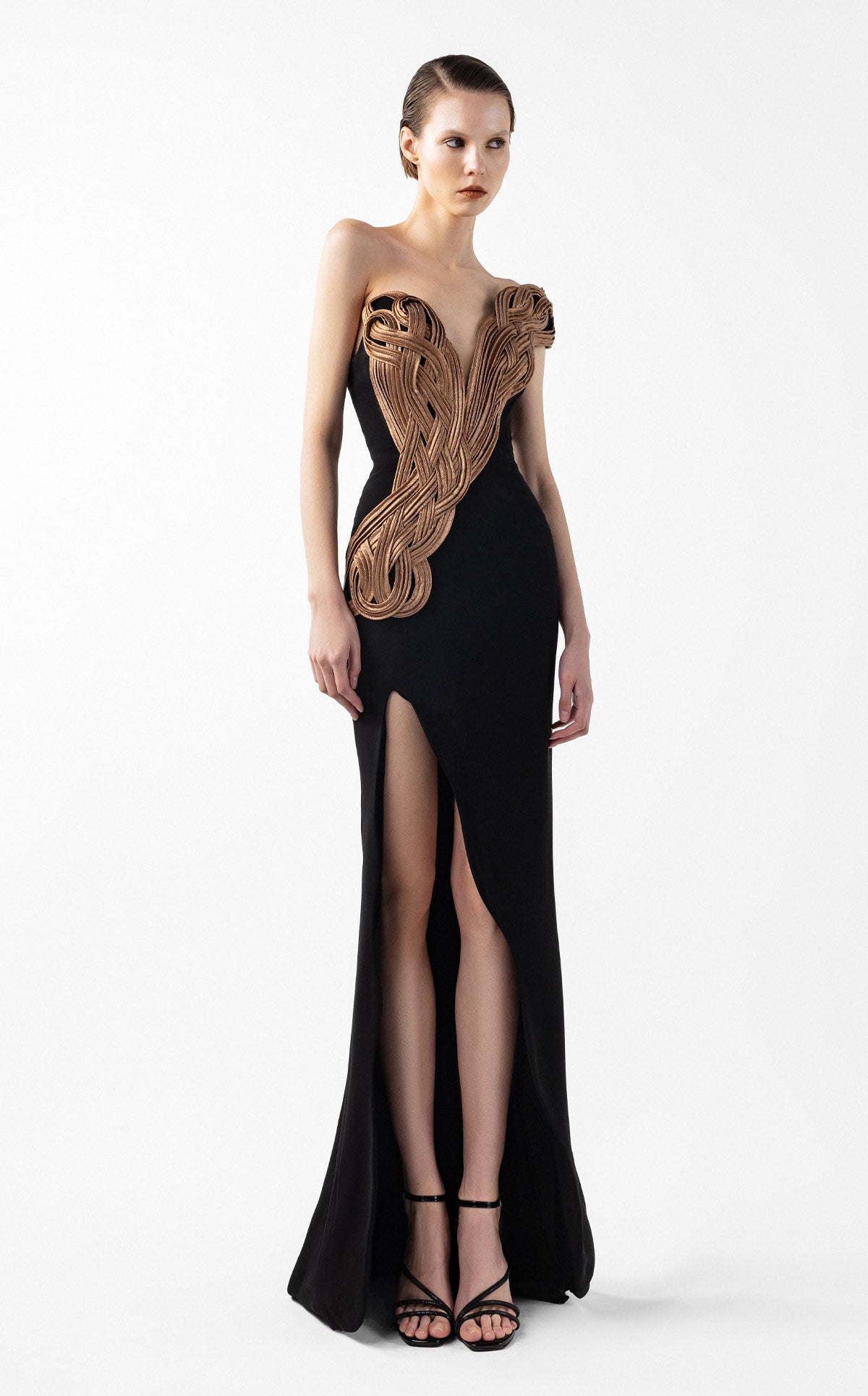 Midnight Noir Elegance with Sculptural Bronze Accents G2043