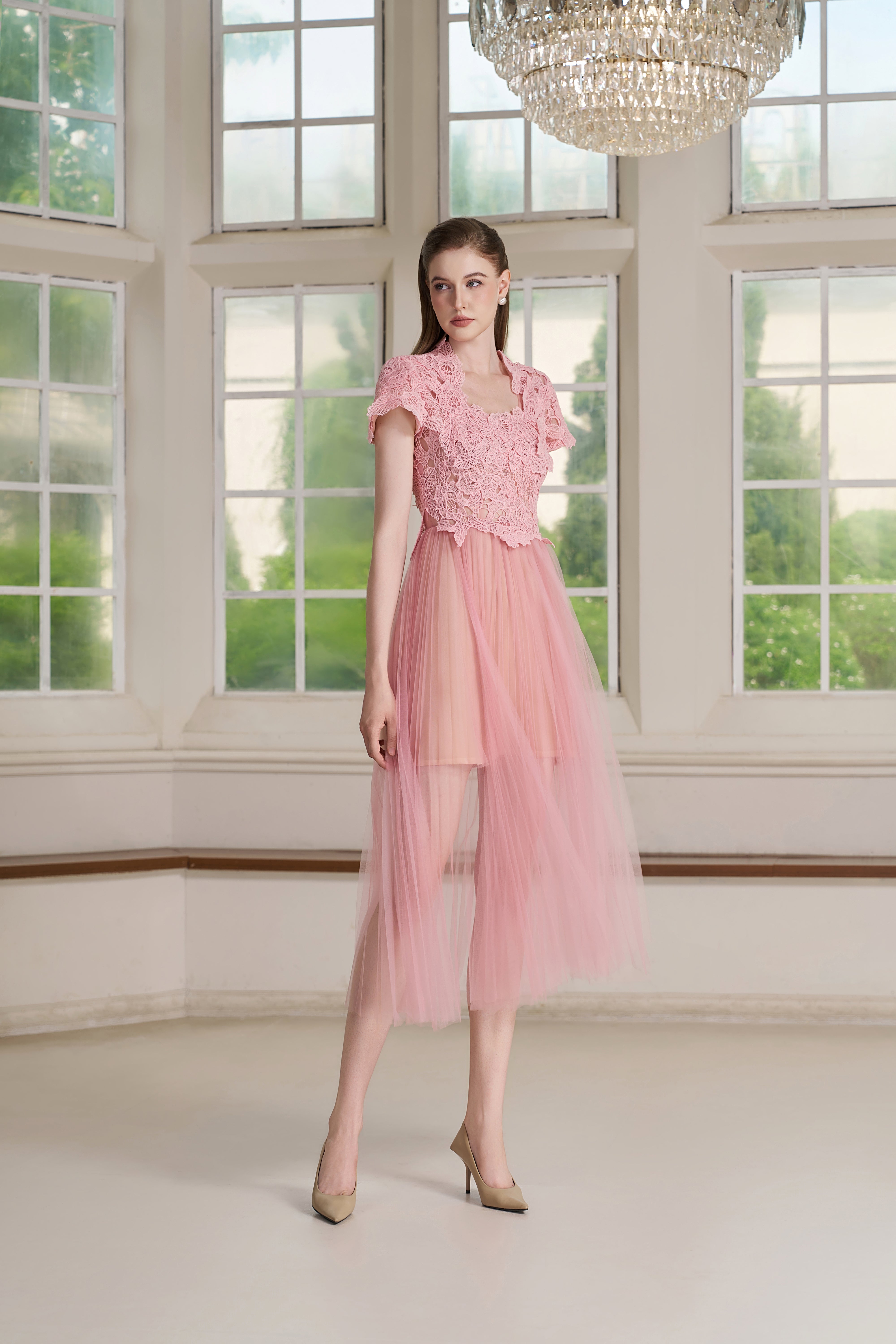 Niven Dress – Petal Pink Midi Dress