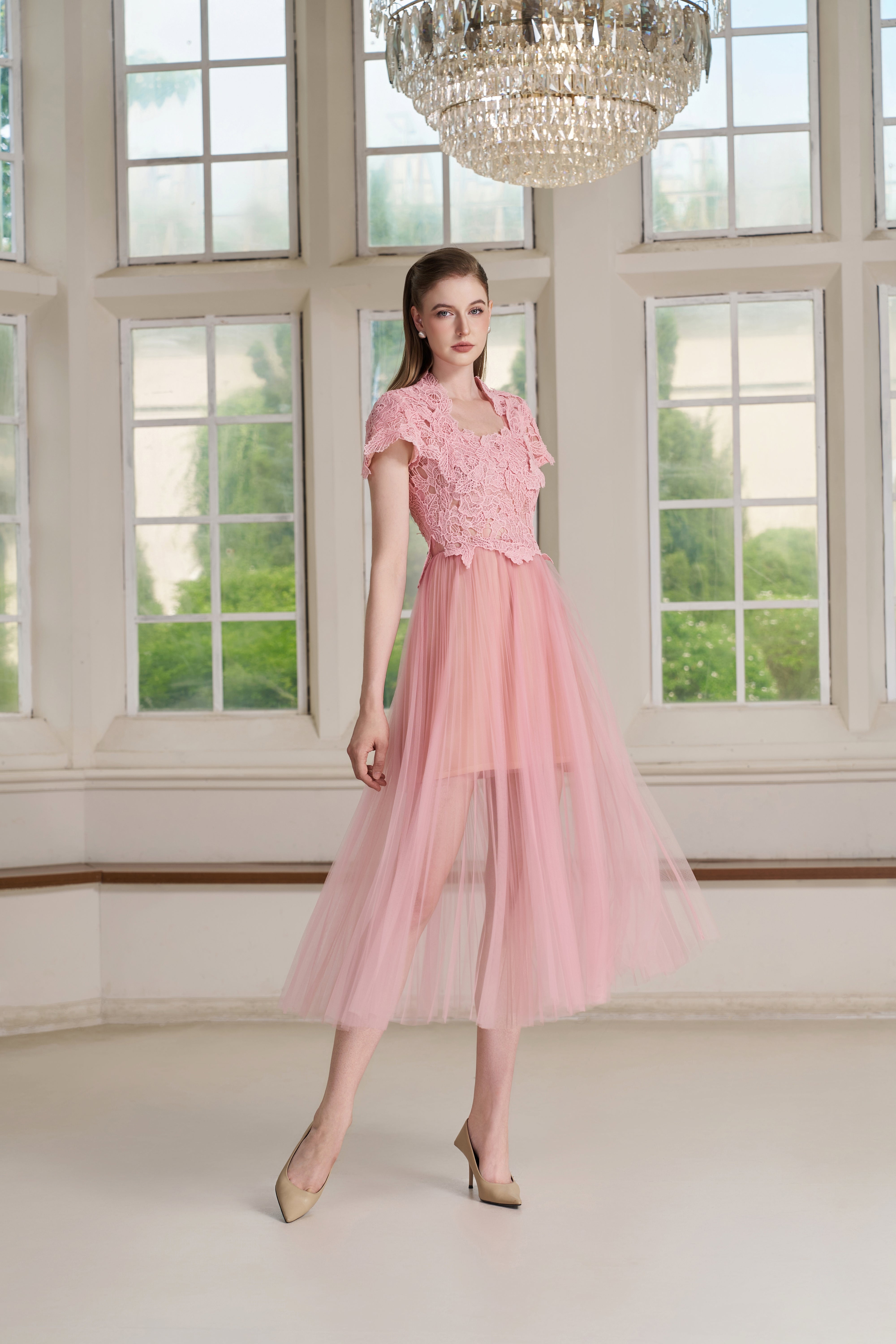 Niven Dress – Petal Pink Midi Dress
