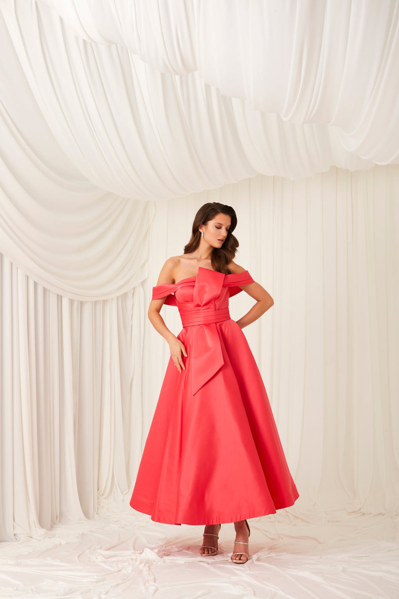 Nour Fathallah N0511 - Sophisticated Mikado A-Line Midi Dress with Ruched Details