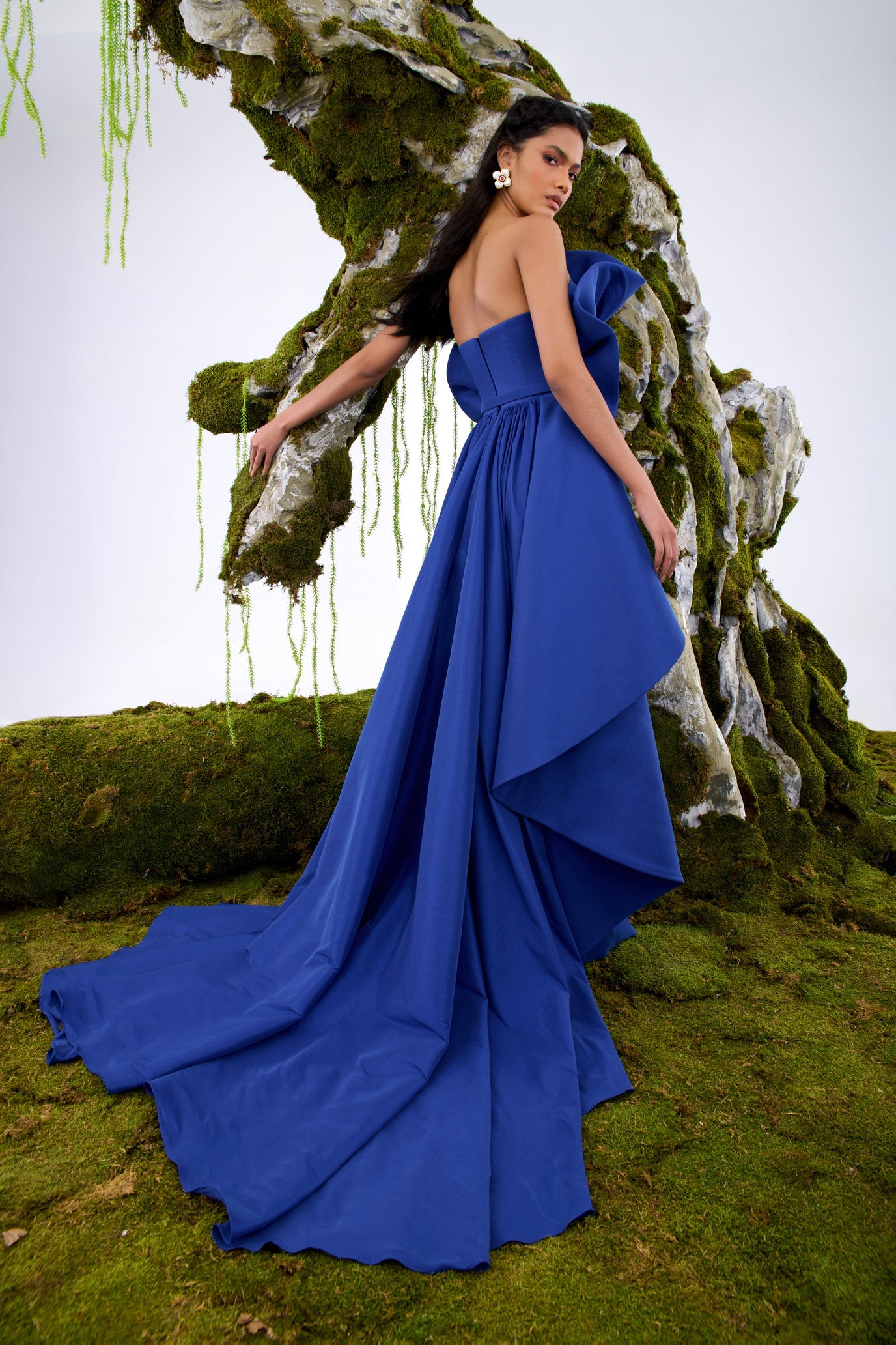 Nour Fathallah N0670 - Contemporary Evening Gown with Sculptural Lines