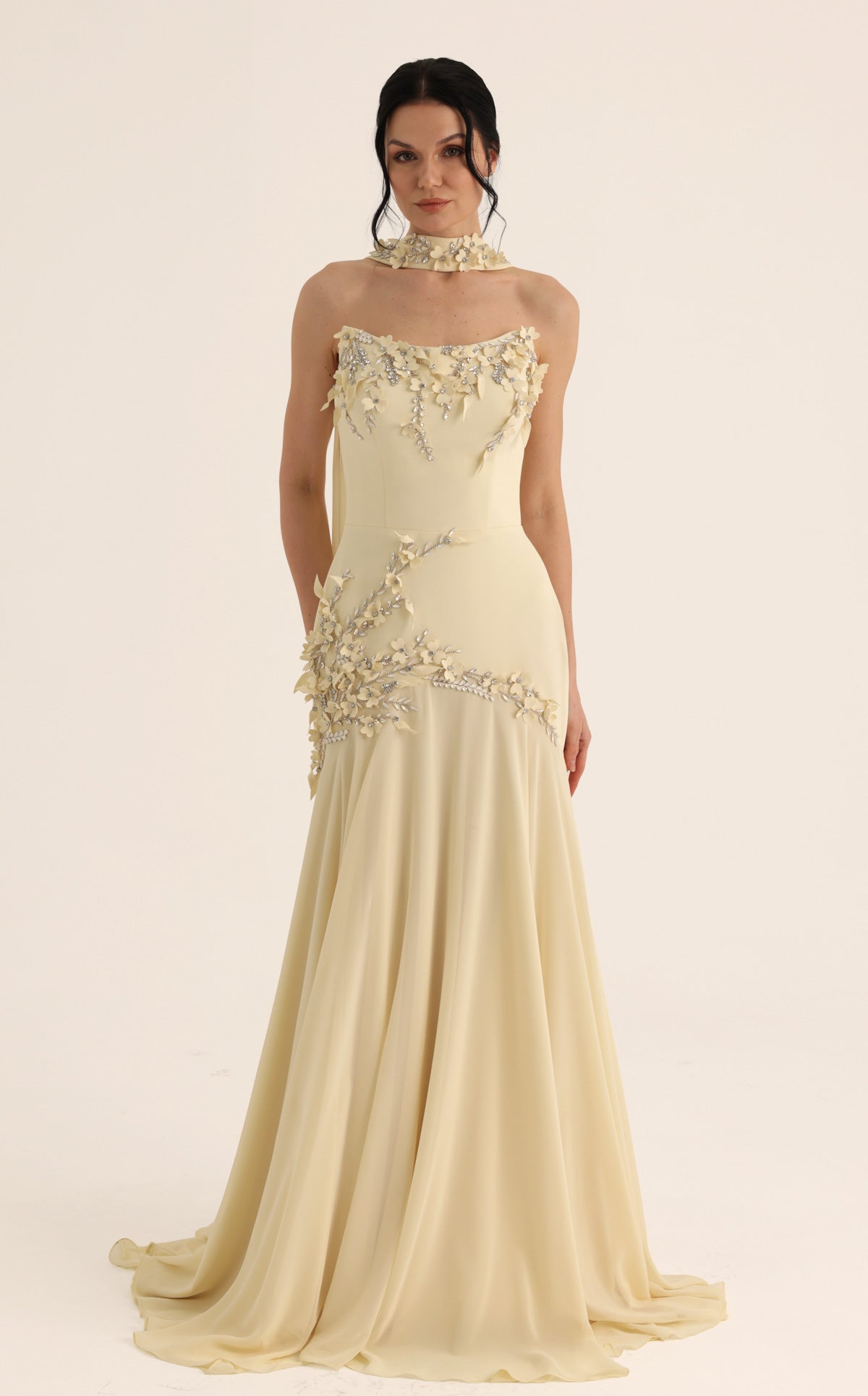 MNM Couture O07864