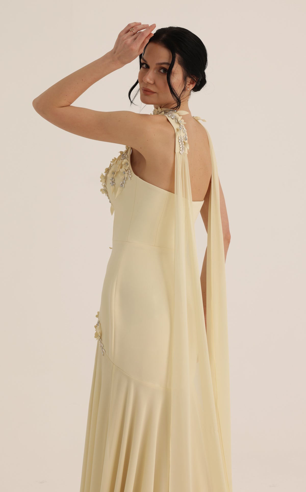 MNM Couture O07864