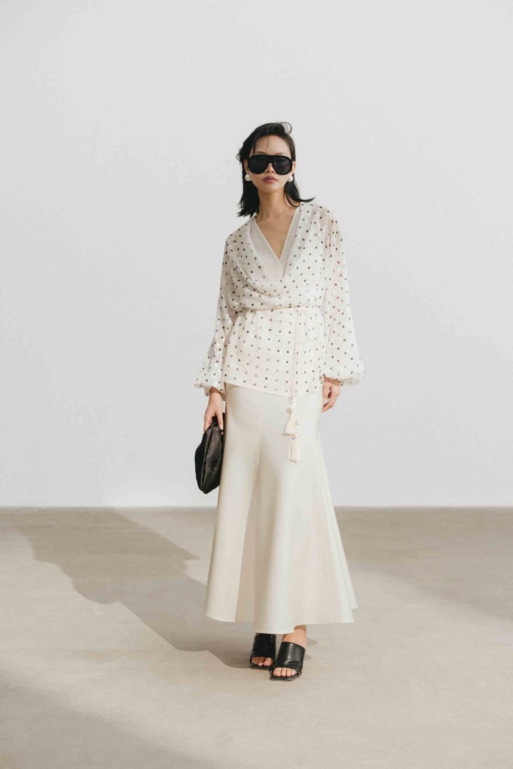 Polka Dot V-Neck Set Design