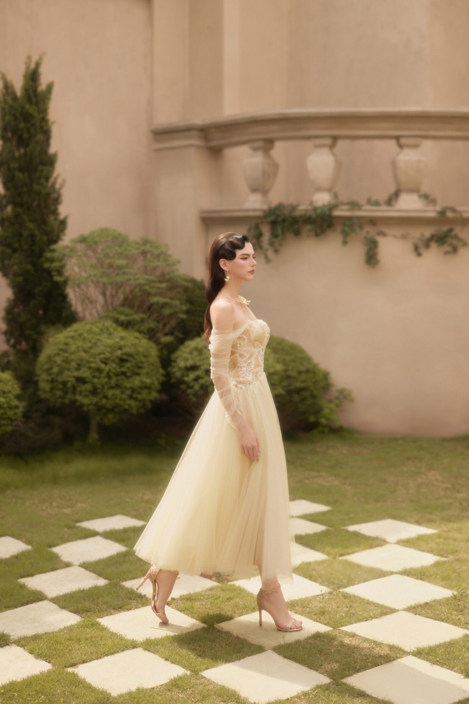 REGINA DRESS image 2