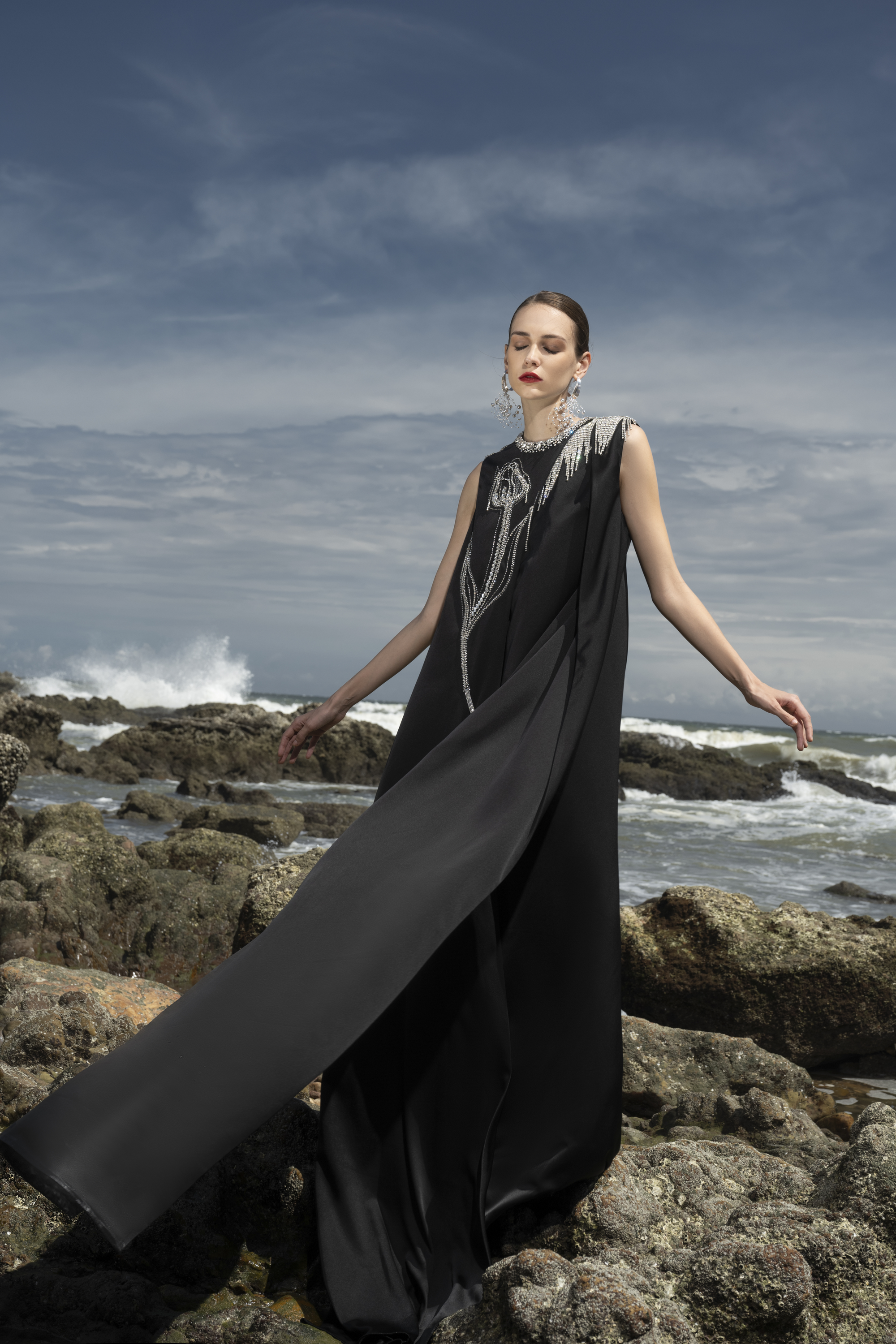 Scarllet Straight Sleeveless Silk Taffeta Maxi Dress