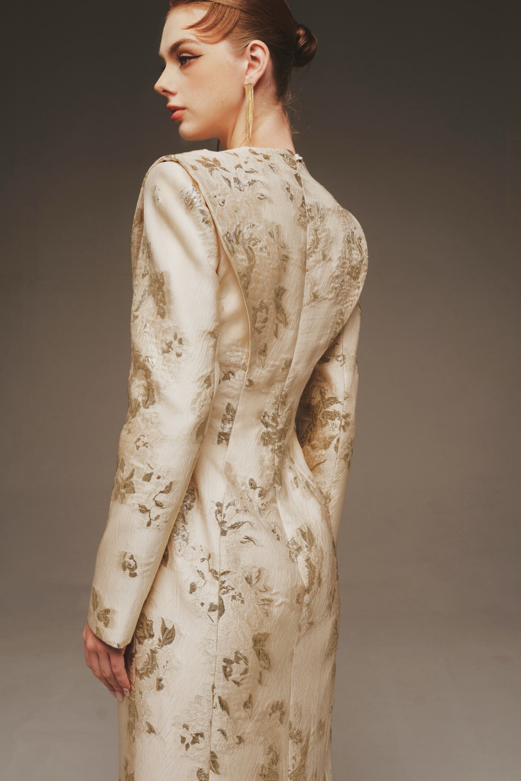 Structured V-Neck Taffeta Silk Gown