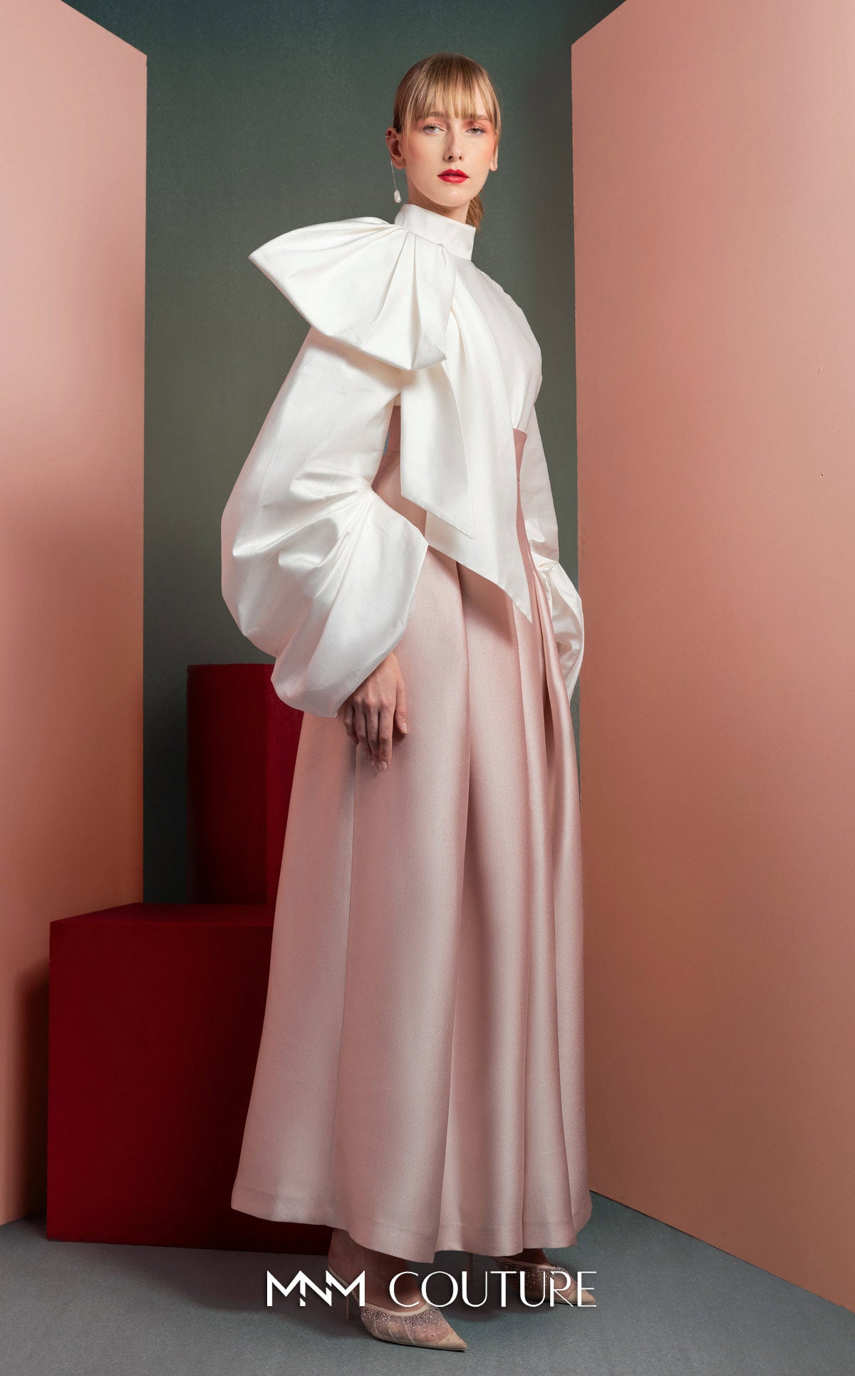 Style GOF2523 Exaggerated Sleeves White Taffeta Blouse Chic Pink Wide-Leg Pants