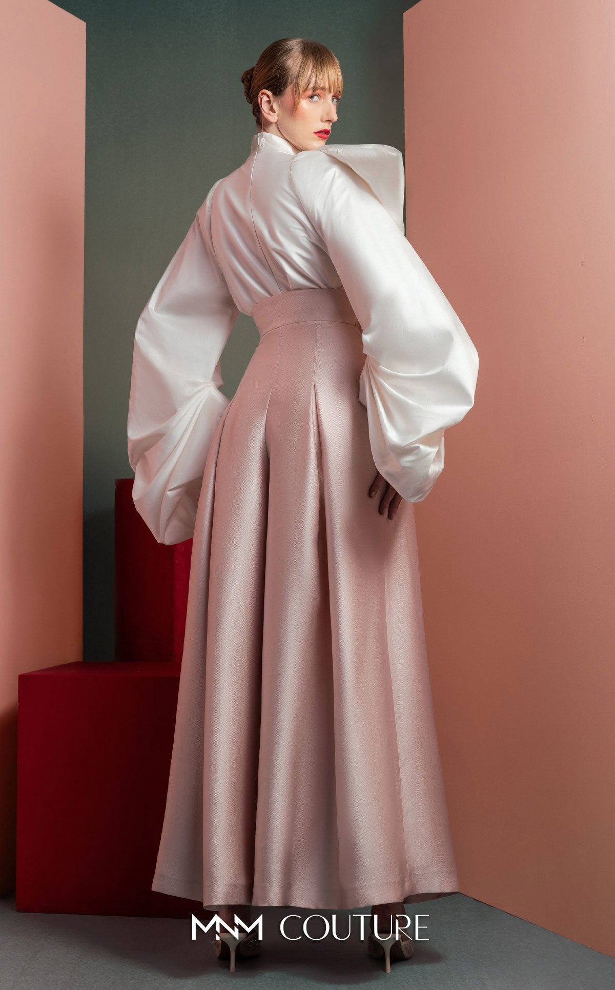 Style GOF2523 Exaggerated Sleeves White Taffeta Blouse Chic Pink Wide-Leg Pants