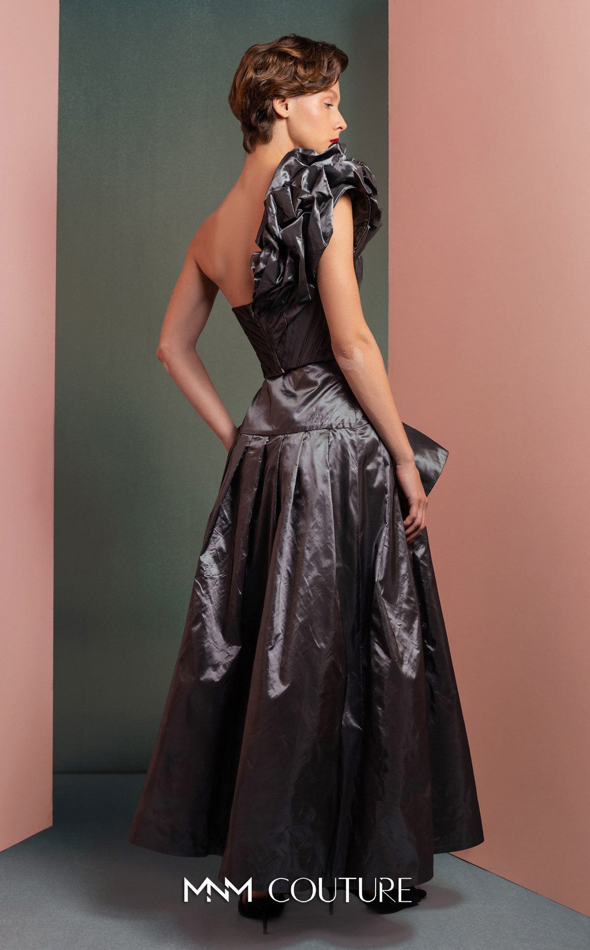 Style GOF2524 Manipulated One-Shoulder Metallic Taffeta Top High-Waisted Metallic Taffeta Skirt