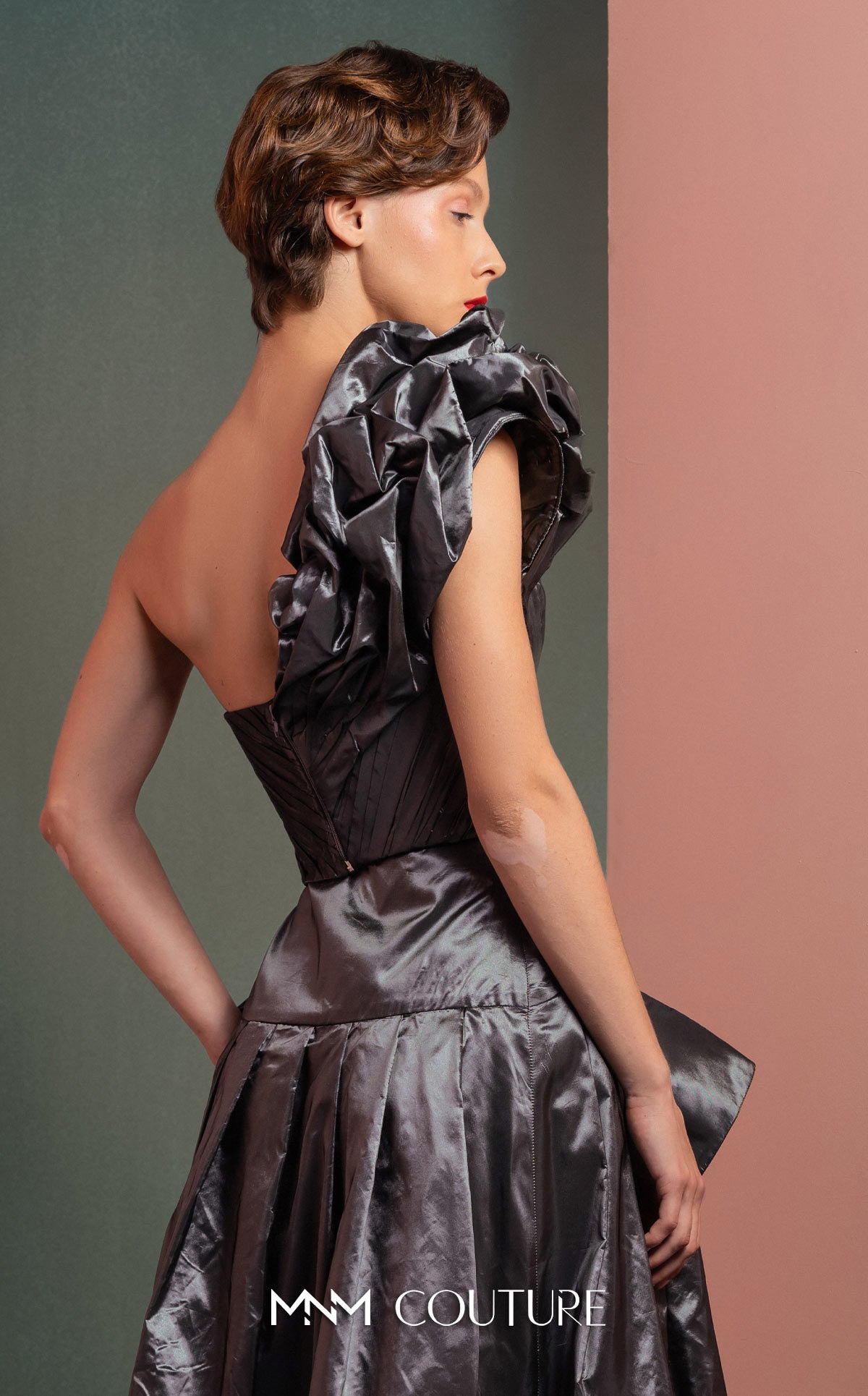 Style GOF2524 Manipulated One-Shoulder Metallic Taffeta Top High-Waisted Metallic Taffeta Skirt