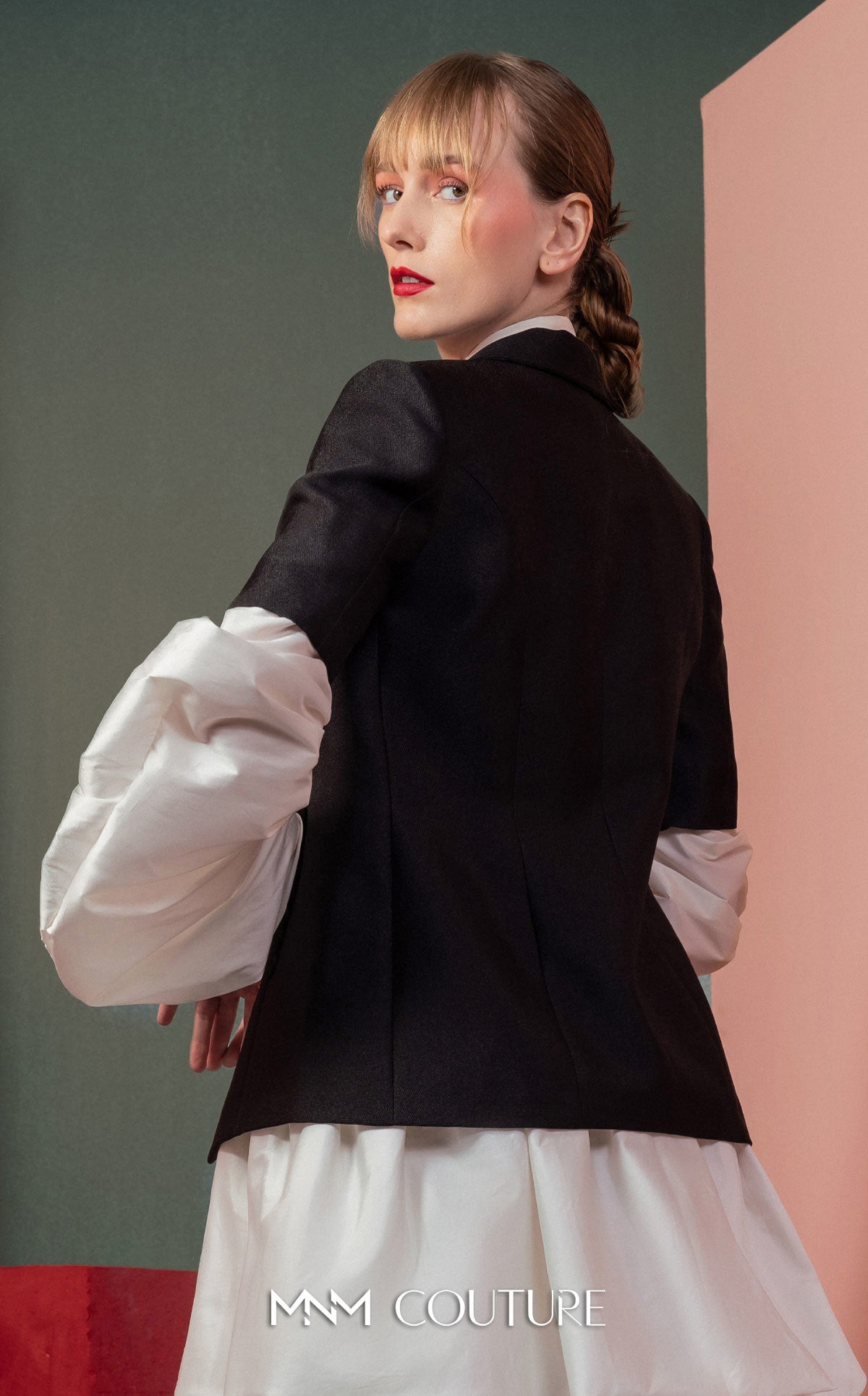 Style GOF2532 Minimalist Black Blazer Contemporary Versatile Blouse with Puffed Sleeves And skirt