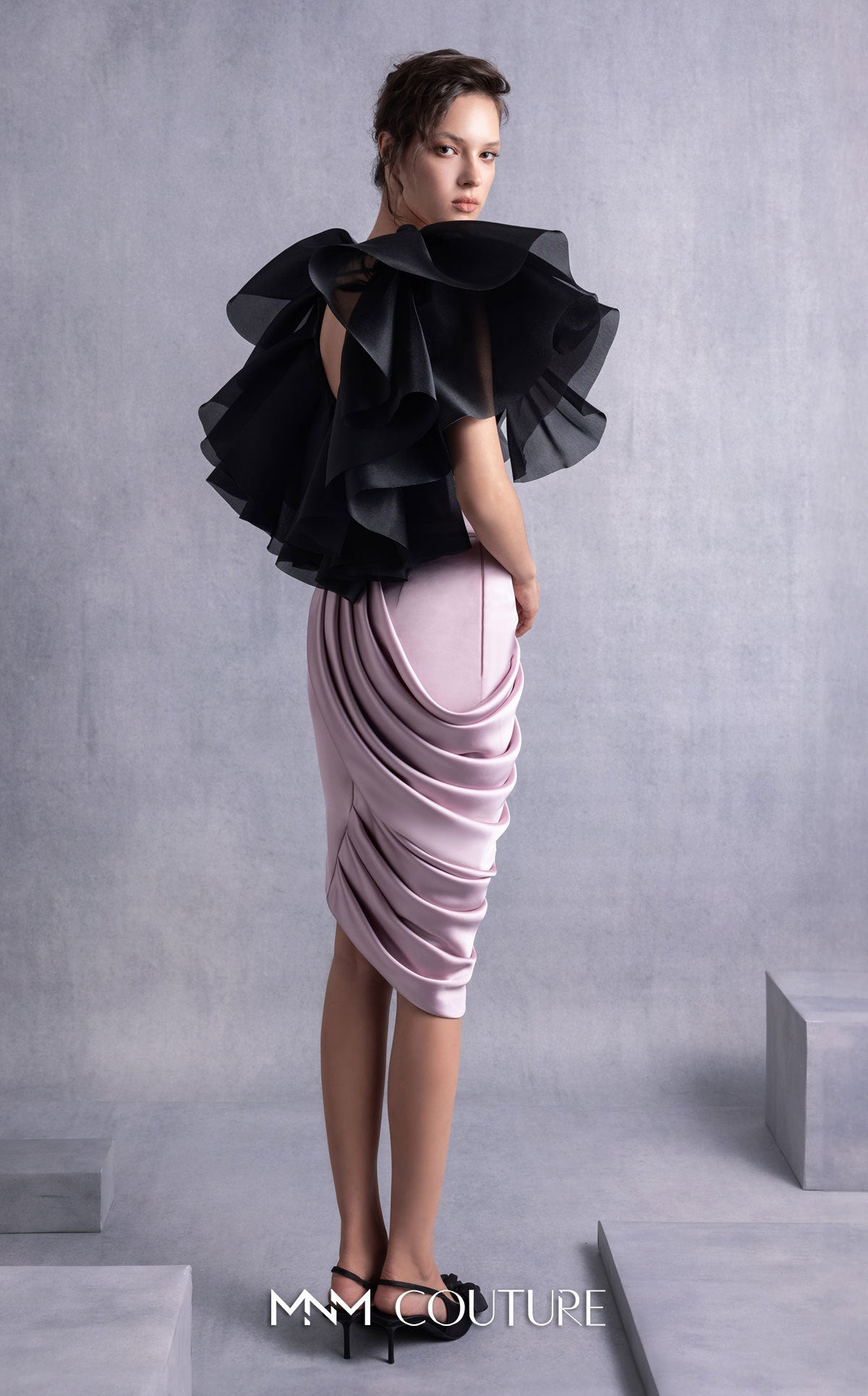 Style GOS2503 Exaggerated Shoulders Black Layered Organza Ruffle Top Satin High-Low Skirt