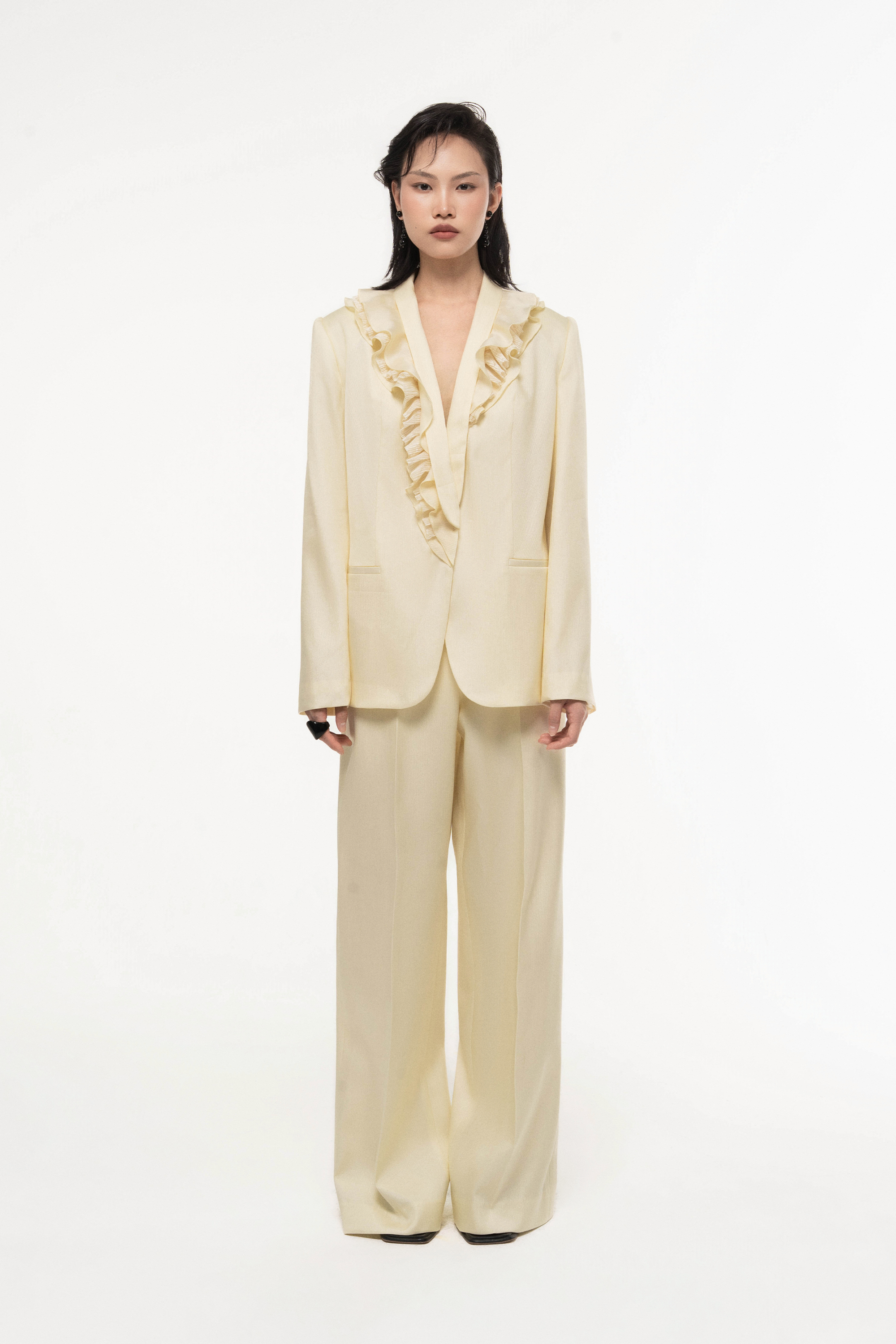 V-Neck Ruffle Set Design