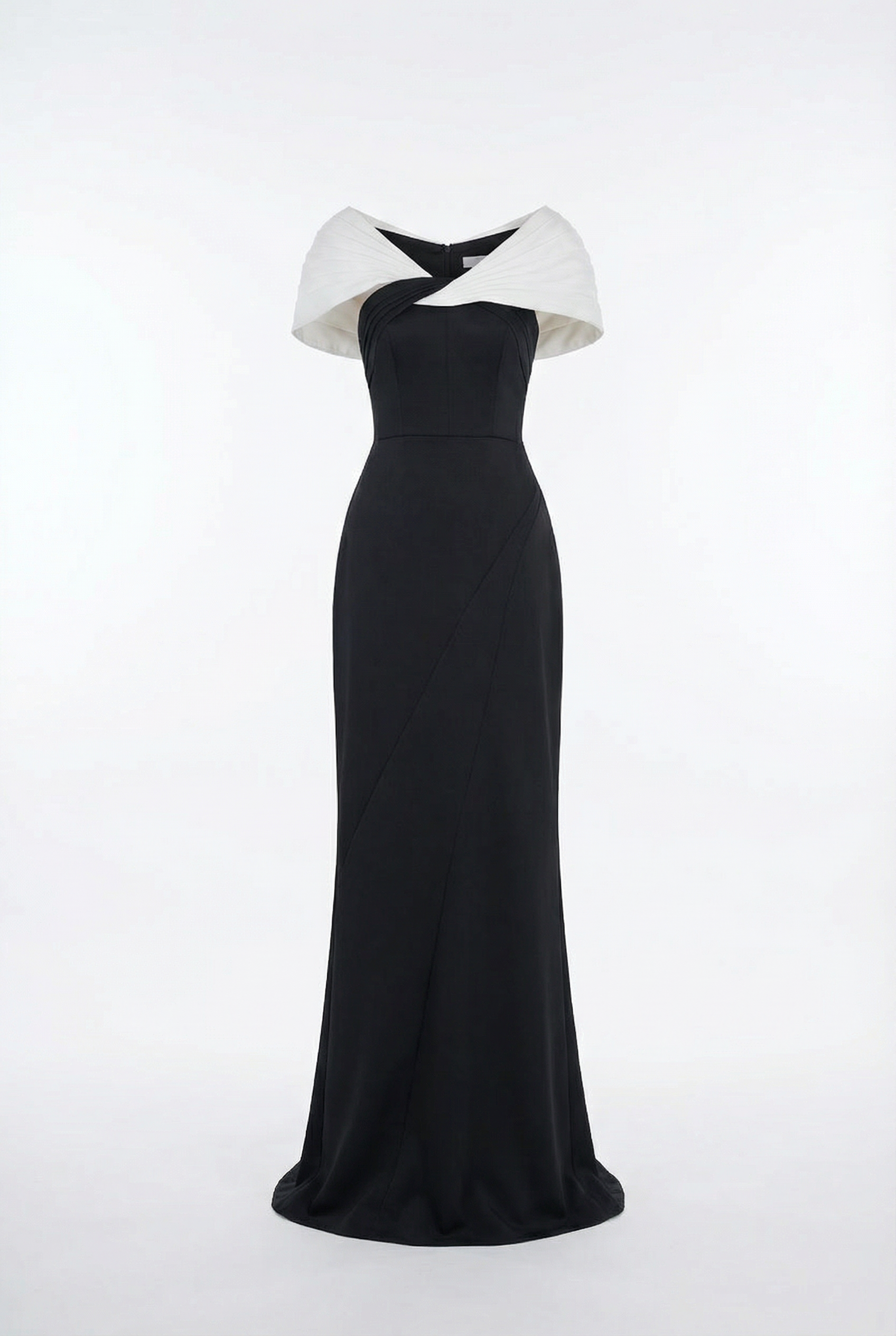 Sev Dress – Black Maxi Dress
